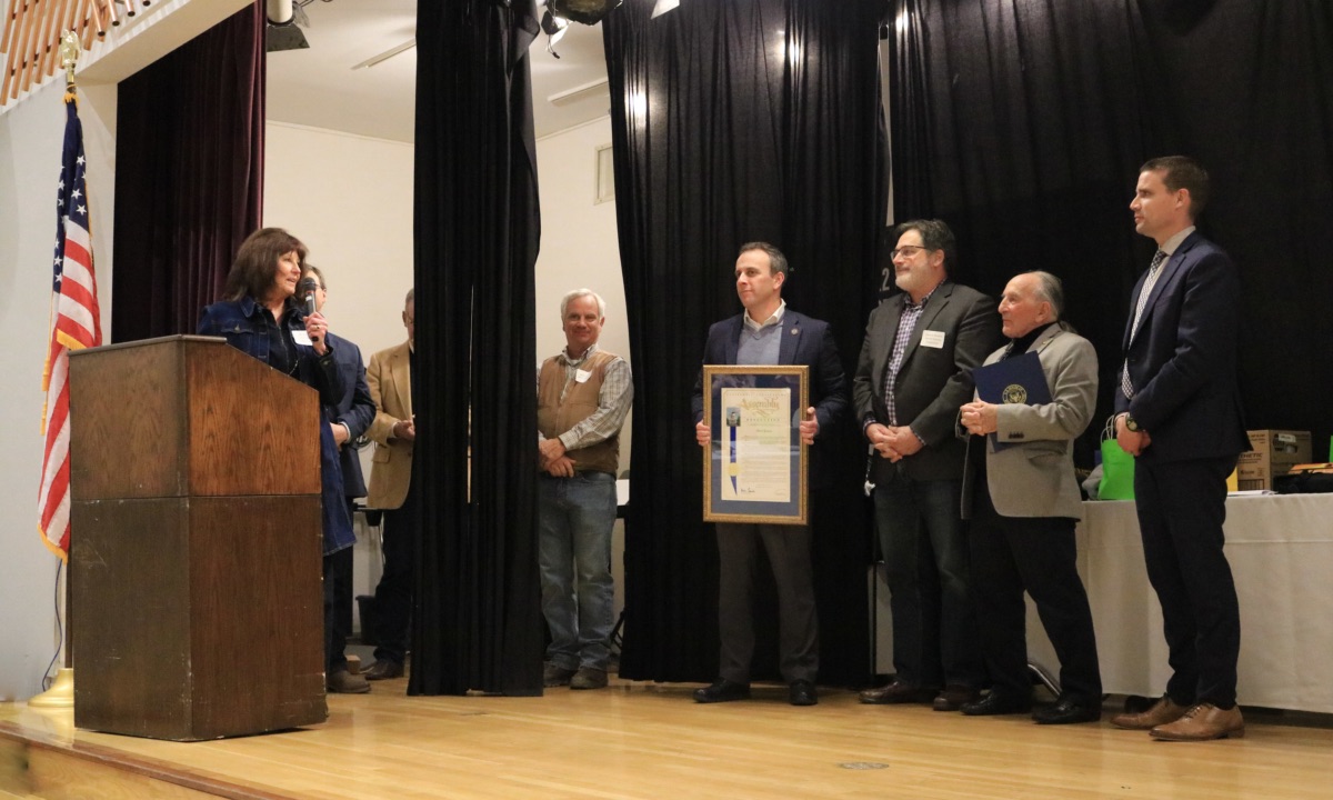 blog__al-poncia-honored-by-marin-county-farm-bureau/IMG_9842.jpg