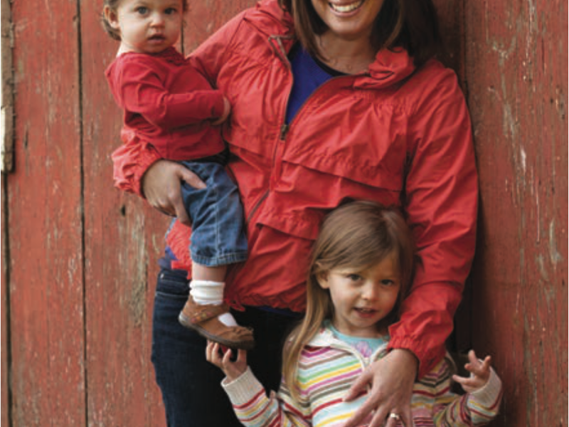 blog__10th-anniversary-pride-of-the-poncias/Lisa_Poncia.png