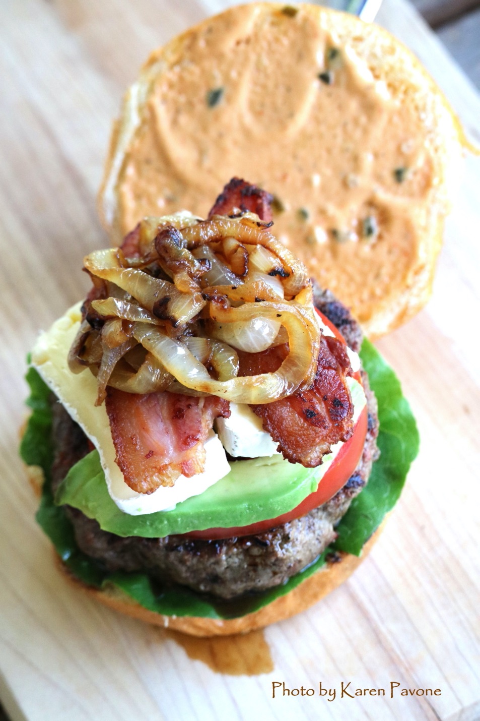 blog__the-ultimate-stemple-creek-beef-burger/SCRBurgertop.jpg