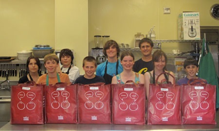 blog__giving-back-the-ceres-project/SCR_Ceres_2marinKitchen_0030.jpg