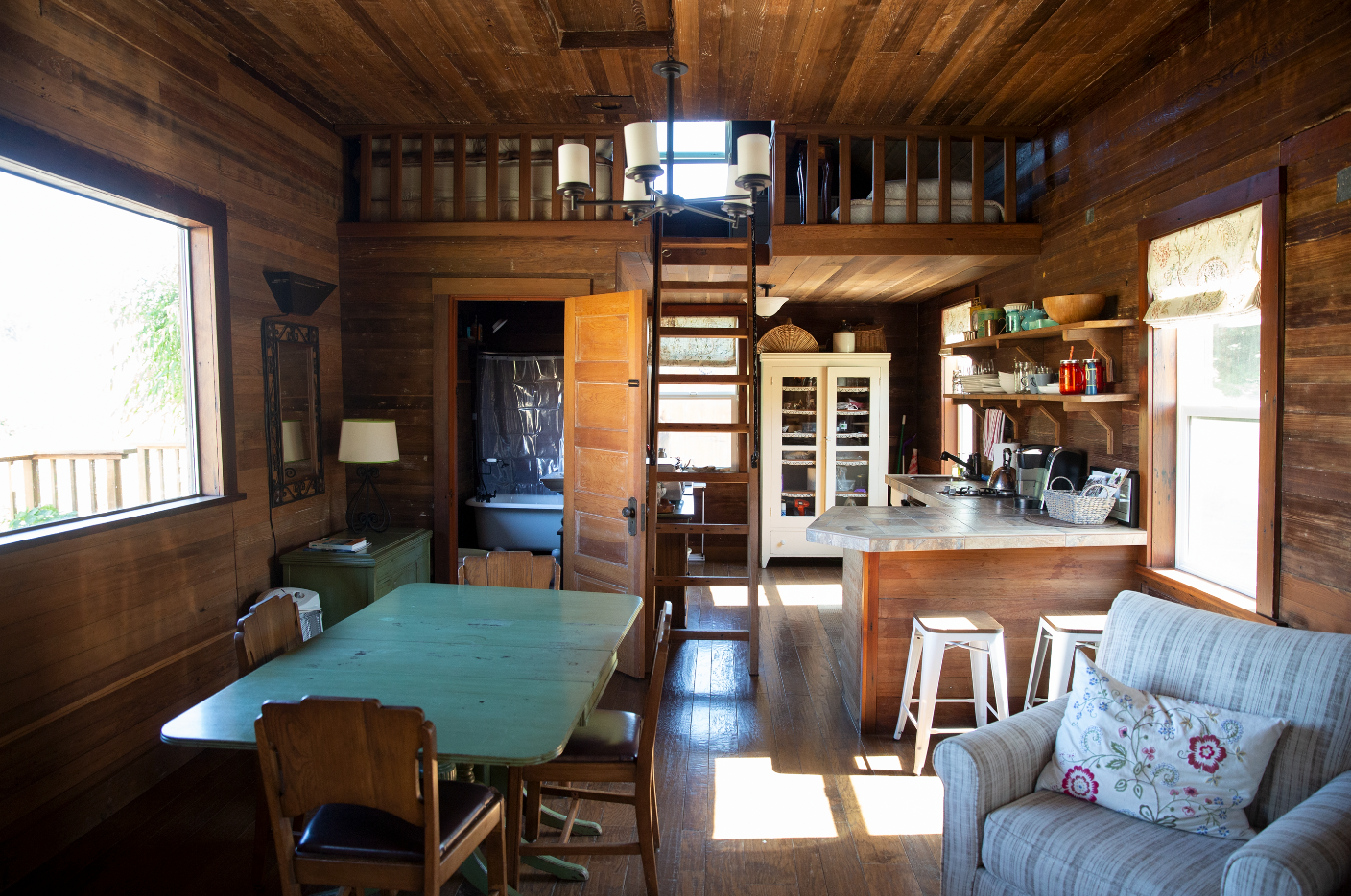 blog__book-your-ranch-stay/Screenshot_2023-02-22_at_4.16.36_PM.png