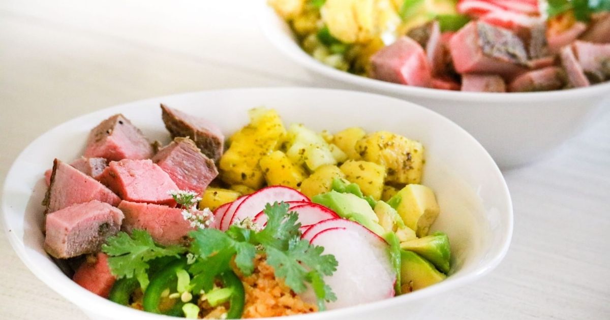 Grilled Steak Bowl with Pineapple-Jalapeño Salsa