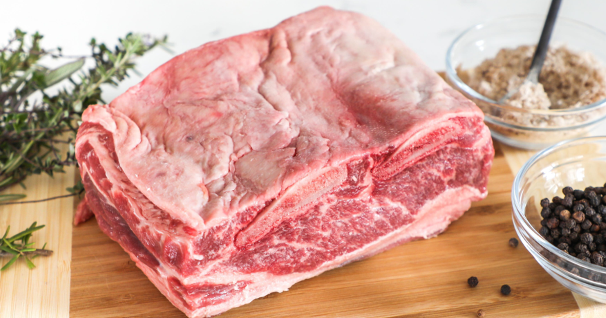 recipes__beef-short-rib-bourguignon/grass_fed_english_short_ribs.png