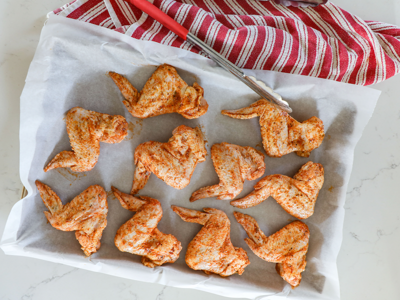 recipes__baked-buffalo-hot-wings/pasture_raised_buffalo_wings.png